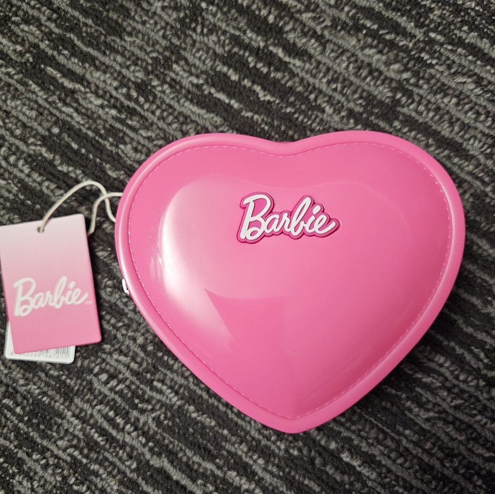Barbie × Miniso Barbie Series Small Jelly Heart Bag With Detachable Strap - Picture 5 of 15